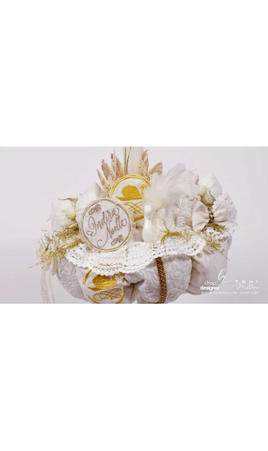 Lumanare botez cu lebede brodate si dantela alba Gold Swan 6
